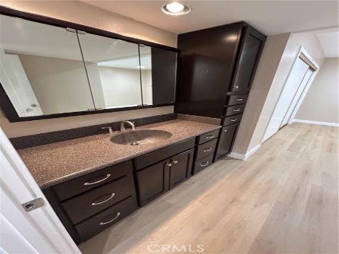 965 S Idaho  4 , La Habra, CA