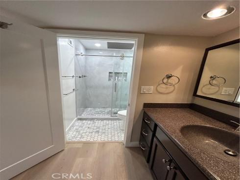 965 S Idaho  4 , La Habra, CA