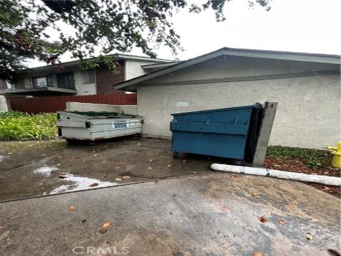 965 S Idaho  4 , La Habra, CA