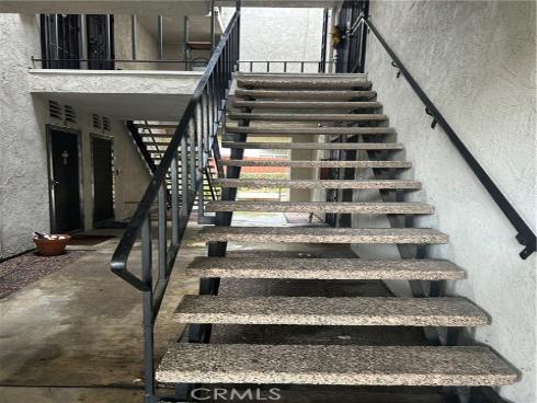 965 S Idaho  4 , La Habra, CA