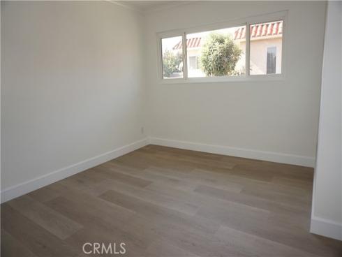 875  Las Lomas  B , La Habra, CA