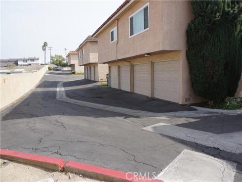 875  Las Lomas  B , La Habra, CA