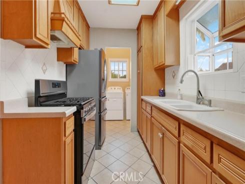 581  Kern   Street, La Habra, CA