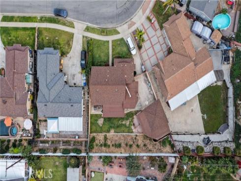 581  Kern   Street, La Habra, CA