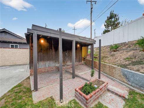 581  Kern   Street, La Habra, CA