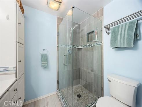 945  Glencliff  , La Habra, CA