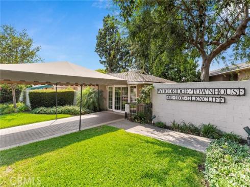 945  Glencliff  , La Habra, CA