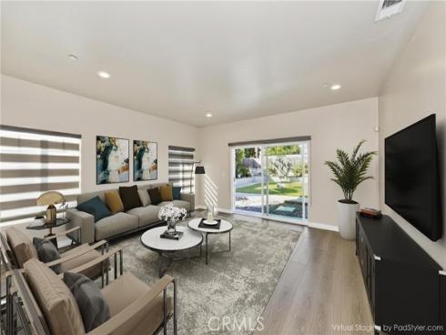 335 E Francis  , La Habra, CA