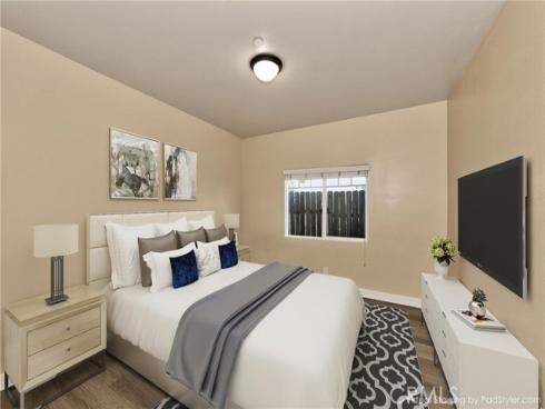 335 E Francis  , La Habra, CA