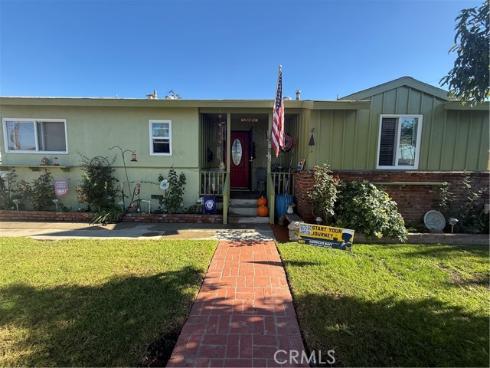 110  Rigsby  , La Habra, CA