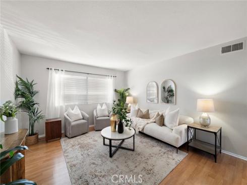 788 W Lambert  45 , La Habra, CA