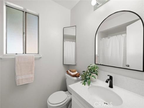 788 W Lambert  45 , La Habra, CA