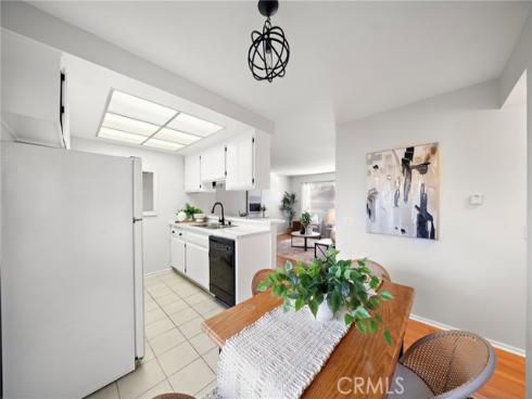 788 W Lambert  45 , La Habra, CA