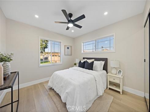 2000  Story  , La Habra, CA