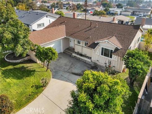 630  La Presa   Drive, La Habra, CA