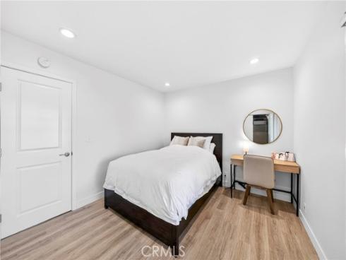 550  W. wedgewood  , La Habra, CA