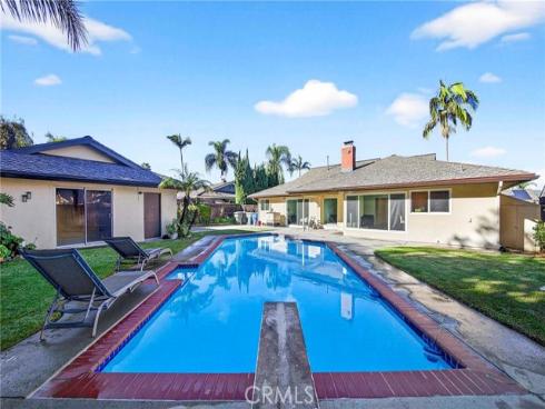 550  W. wedgewood  , La Habra, CA