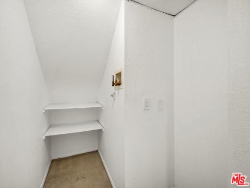 815  Las Lomas  B  Drive, La Habra, CA