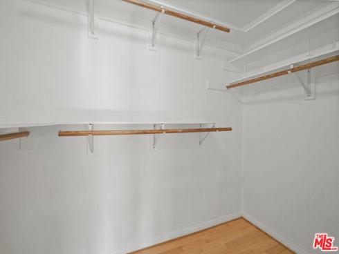 815  Las Lomas  B  Drive, La Habra, CA