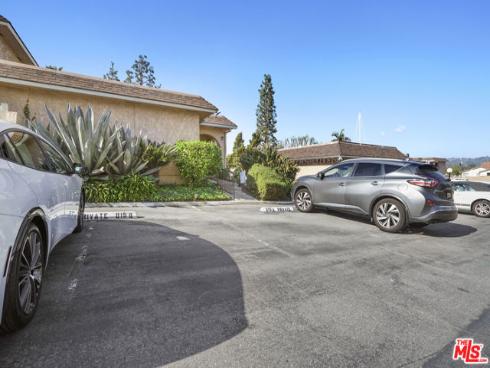 815  Las Lomas  B  Drive, La Habra, CA