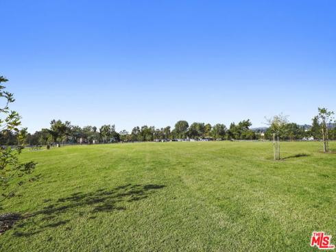 815  Las Lomas  B  Drive, La Habra, CA