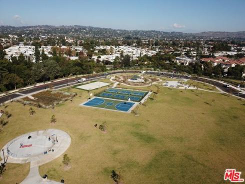 815  Las Lomas  B  Drive, La Habra, CA