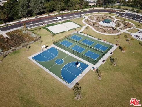 815  Las Lomas  B  Drive, La Habra, CA