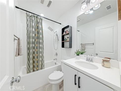 295  vista dr  92 , La Habra, CA