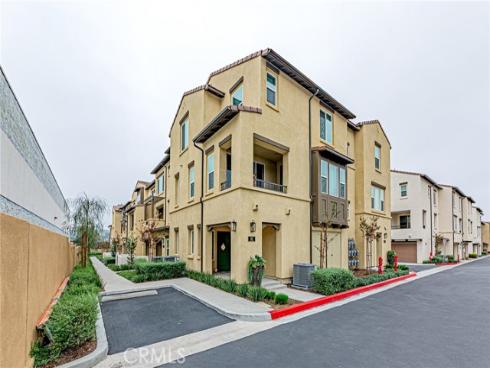 295  vista dr  92 , La Habra, CA