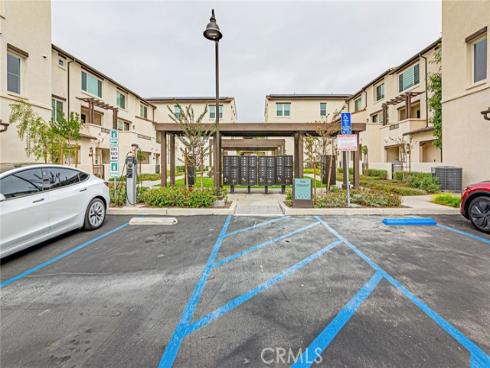 295  vista dr  92 , La Habra, CA