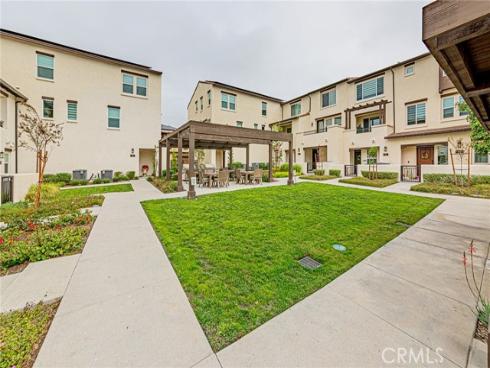 295  vista dr  92 , La Habra, CA