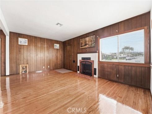 808 E 3 rd   Avenue, La Habra, CA