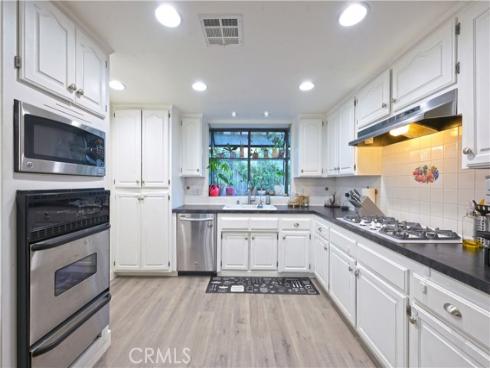 1100 S Cajon  , La Habra, CA