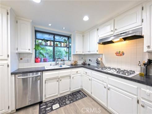 1100 S Cajon  , La Habra, CA