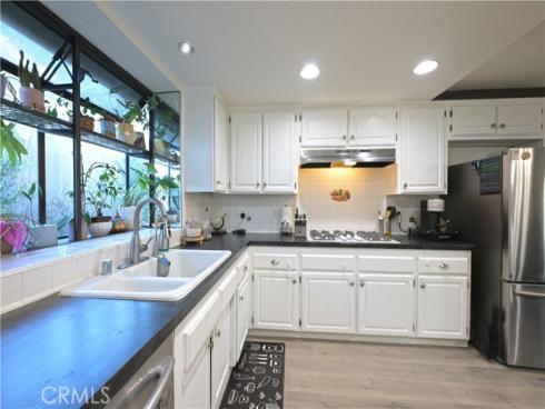 1100 S Cajon  , La Habra, CA