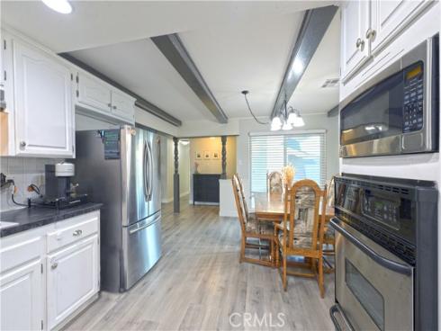 1100 S Cajon  , La Habra, CA