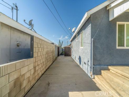 231 California , La Habra, CA