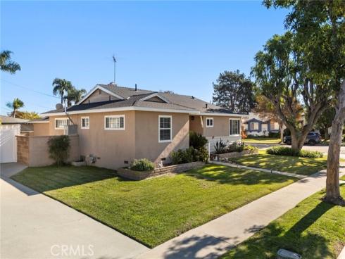 380 S Dexford  , La Habra, CA