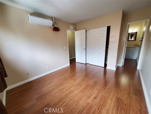 955  Las Lomas  D  Drive, La Habra, CA