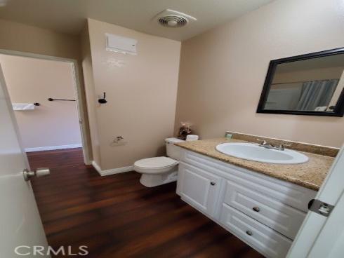 955  Las Lomas  D  Drive, La Habra, CA