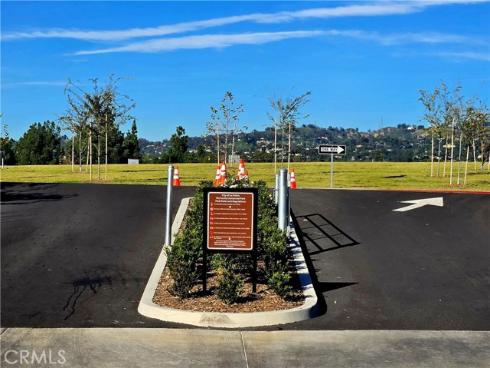 955  Las Lomas  D  Drive, La Habra, CA