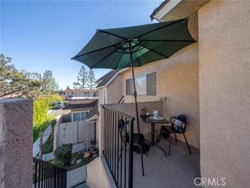 955  Las Lomas  D  Drive, La Habra, CA