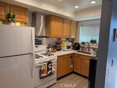 708 W Lambert  6 , La Habra, CA