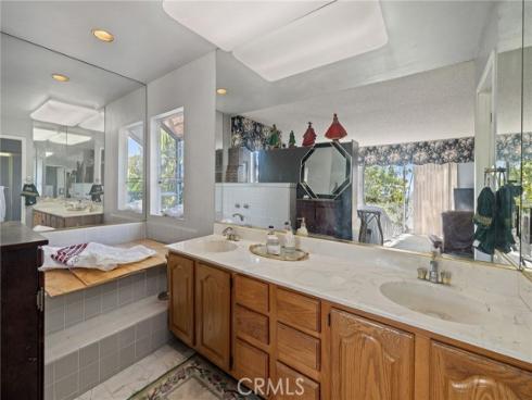 1380  Starland  , La Habra, CA