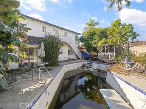 1380  Starland  , La Habra, CA