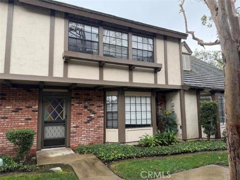 219  Hampton   Lane, La Habra, CA