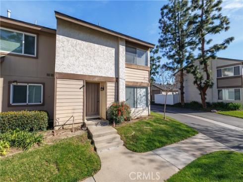 1327 Cheltenham , La Habra, CA