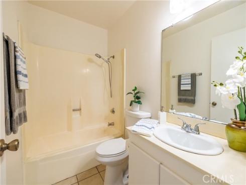 1327 Cheltenham , La Habra, CA