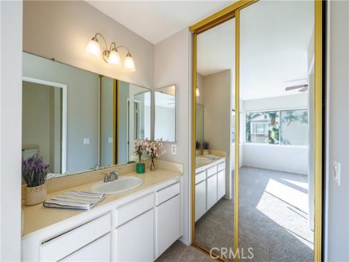 1327 Cheltenham , La Habra, CA