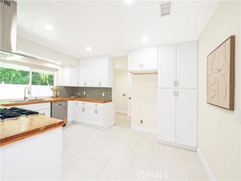 1411  Woodcrest  , La Habra, CA